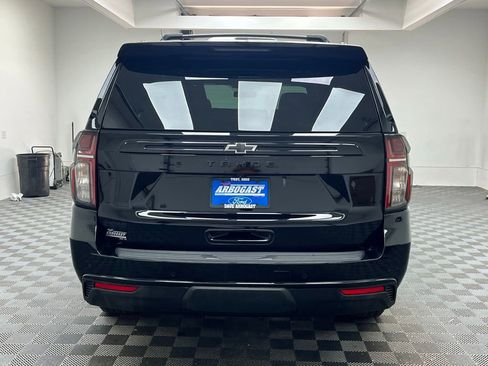 Used 2023 Chevrolet Tahoe Z71 w/ Luxury Package AWD/4WD image 10