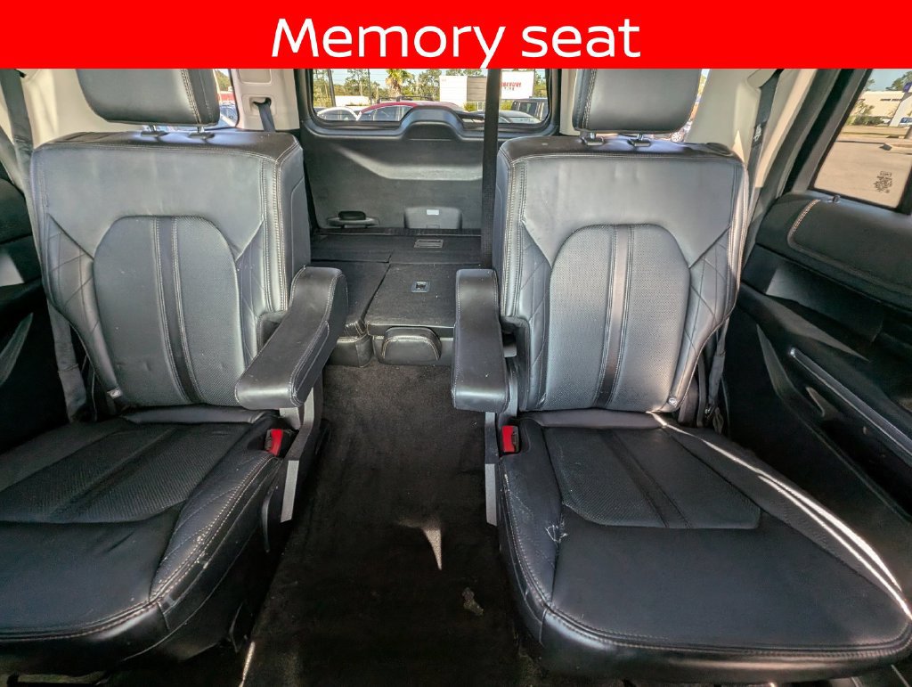 Used 2019 Ford Expedition Platinum RWD image 26