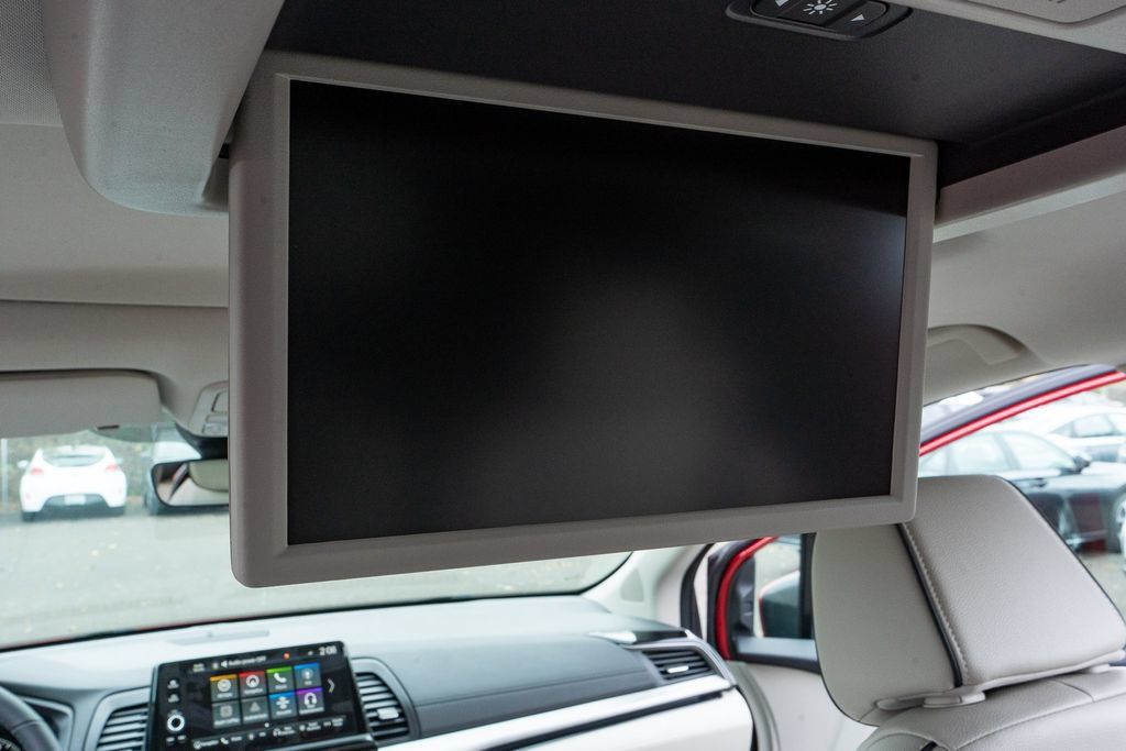 New 2026 Honda Odyssey Touring image 24