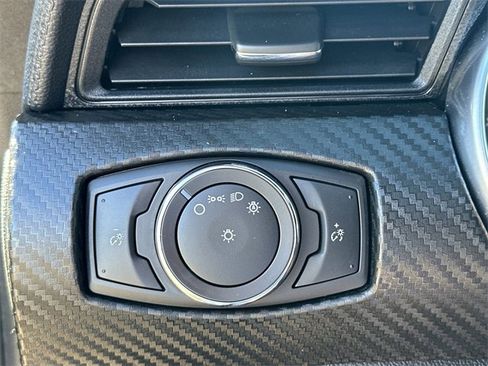 Used 2022 Ford Mustang Coupe image 17