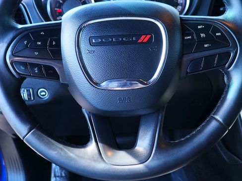 Used 2019 Dodge Challenger SXT image 50