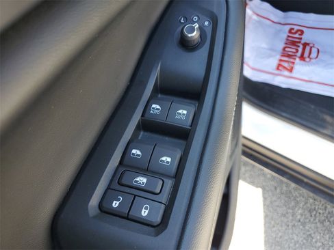 Used 2024 Jeep Grand Cherokee Altitude image 20