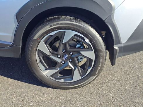 Used 2024 Subaru Crosstrek 2.5i Limited w/ Crosstrek Mirror Package image 7