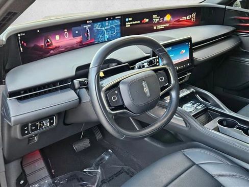 Used 2024 Lincoln Nautilus Premier w/ Jet Appearance Package image 10