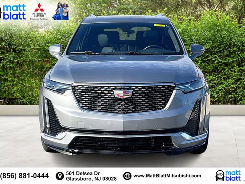 Used 2025 Cadillac XT6 Premium Luxury image 3