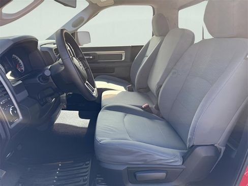 Used 2014 RAM 1500 Express image 10