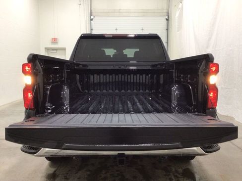 Used 2023 Chevrolet Silverado 1500 LT image 23