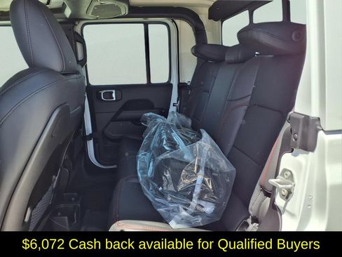 New 2026 Jeep Gladiator Rubicon w/ Steel Power Dome Hood Package AWD/4WD image 11