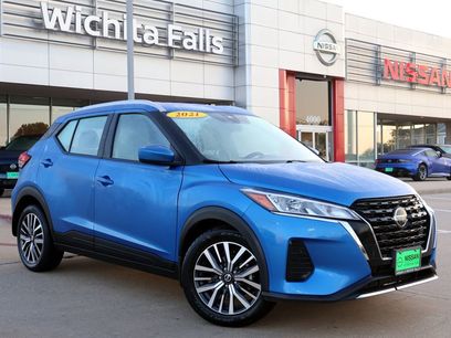 Used 2021 Nissan Kicks SV