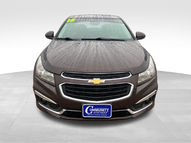 Used 2015 Chevrolet Cruze LT w/ Sun, Sound and Sport Package FWD image 10