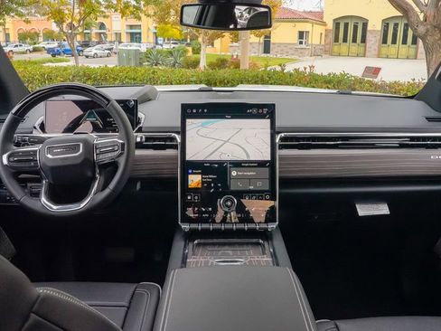 Used 2026 GMC Sierra EV Denali image 16