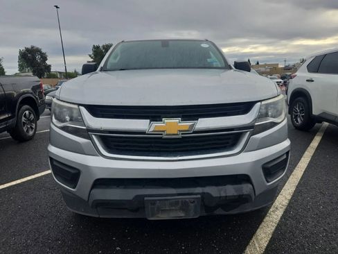 Used 2019 Chevrolet Colorado W/T w/ WT Convenience Package image 2
