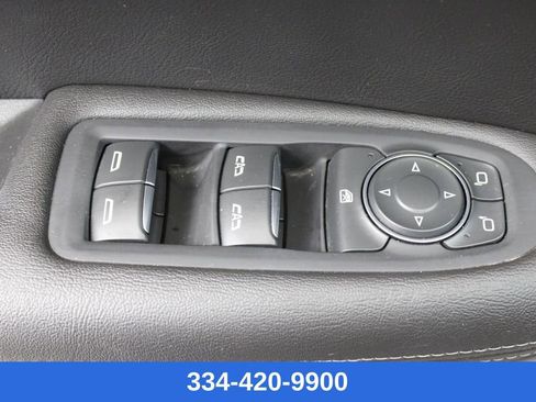 Used 2023 Cadillac XT5 Luxury image 16