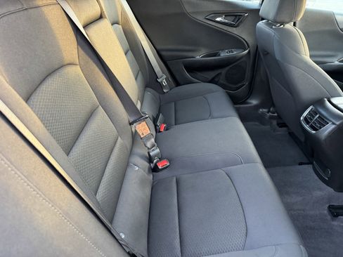 Used 2024 Chevrolet Malibu LT image 10