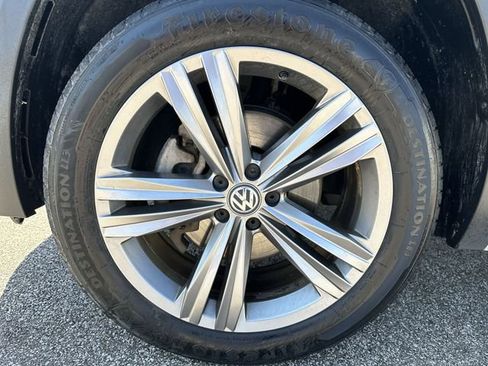 Used 2019 Volkswagen Atlas SE w/ Towing Package AWD/4WD image 21
