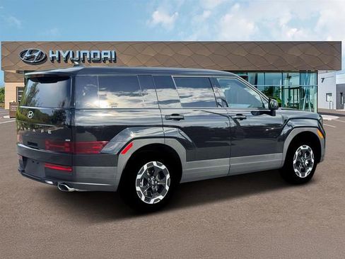 New 2026 Hyundai Santa Fe SE image 8