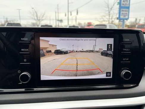 Used 2022 Kia K5 LXS AWD/4WD image 23