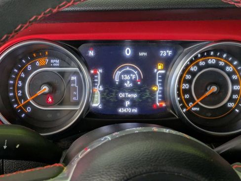 Used 2023 Jeep Wrangler Unlimited Rubicon AWD/4WD image 22