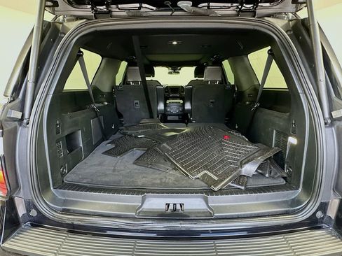 Used 2021 Ford Expedition Max Limited image 27