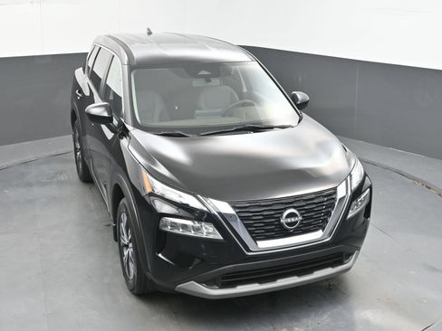 Used 2023 Nissan Rogue SV FWD image 24
