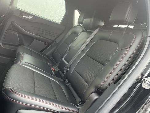 Used 2025 Ford Escape ST-Line image 13