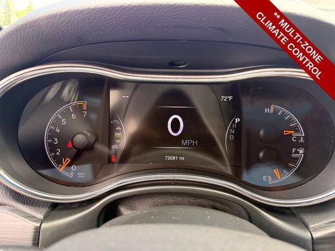 Used 2020 Jeep Grand Cherokee Altitude AWD/4WD image 17