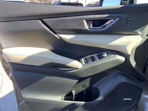 Used 2022 Subaru Ascent Limited w/ Technology Package image 13