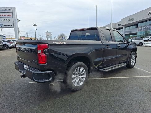 Used 2020 Chevrolet Silverado 1500 Custom image 25
