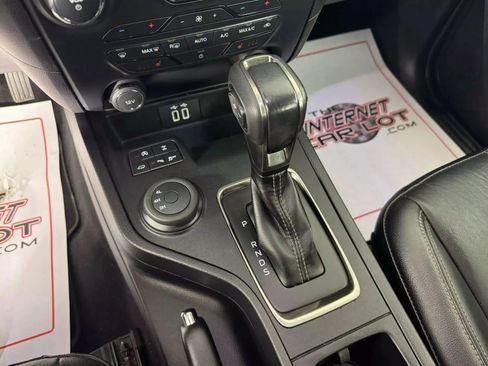 Used 2019 Ford Ranger Lariat w/ Equipment Group 501A Mid image 22