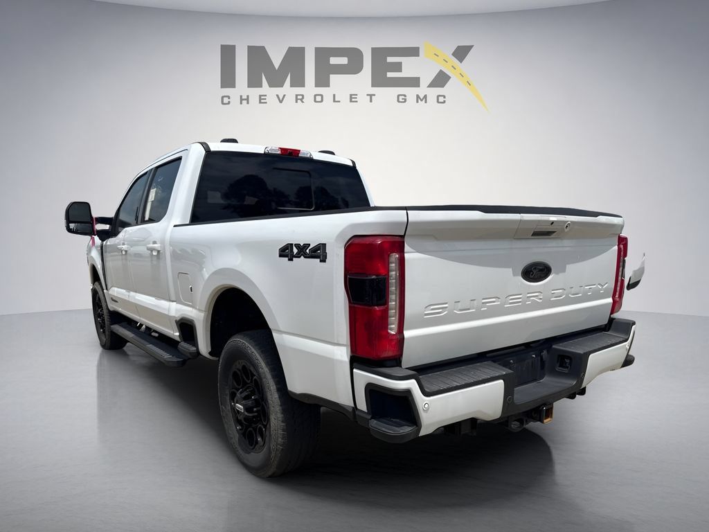 Used 2024 Ford F350 Lariat w/ Black Appearance Package AWD/4WD image 2
