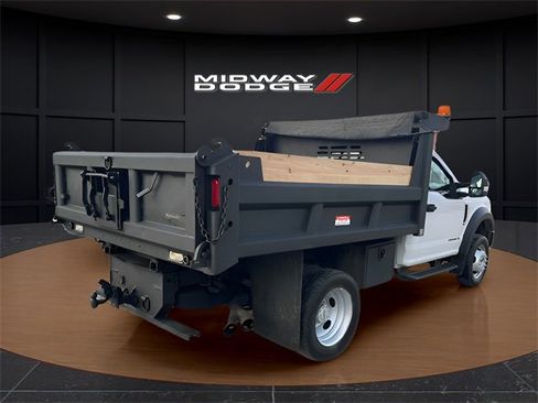 Used 2019 Ford F550 4x4 Regular Cab Super Duty image 4