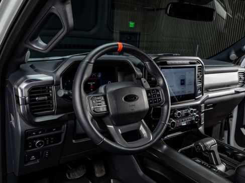 Used 2024 Ford F150 Lariat image 17