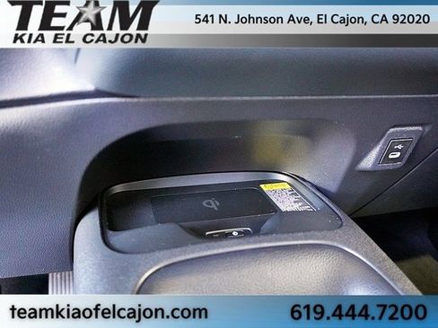 Used 2024 Toyota Corolla SE image 29