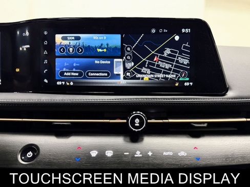 Used 2024 Nissan Ariya AWD image 24