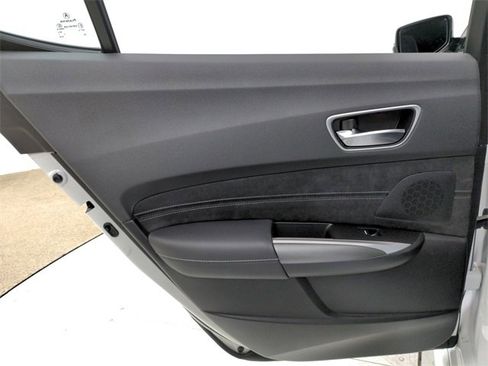 Used 2019 Acura TLX V6 w/ Technology & A-SPEC Pkg image 38