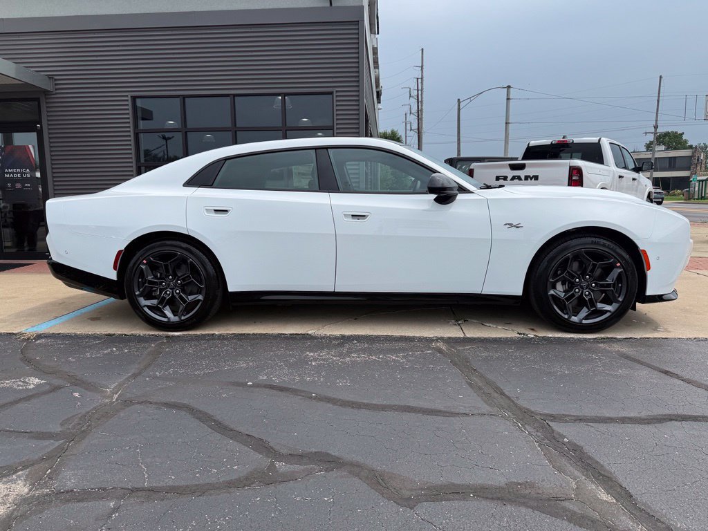 New 2027 Dodge Charger R/T AWD/4WD image 8