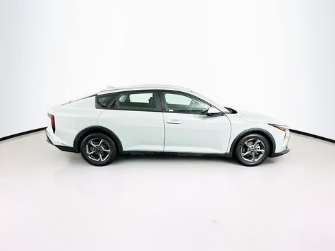 Used 2025 Kia K4 FWD image 10