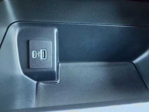 Used 2021 Ford F150 XLT w/ Equipment Group 302A High AWD/4WD image 12