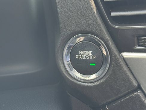 Used 2015 Chevrolet Suburban LTZ AWD/4WD image 37