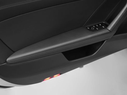 Certified 2023 Porsche 911 Carrera GTS RWD image 57
