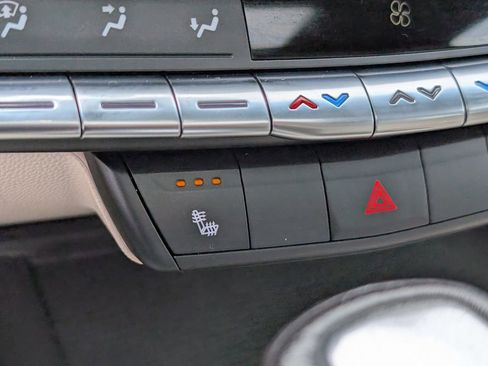 Used 2020 Cadillac CT4 Luxury w/ Sun And Sound Package image 37