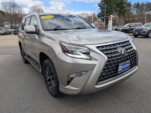 Used 2023 Lexus GX 460 Premium w/ Premium Package AWD/4WD image 9