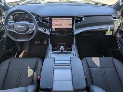 New 2026 Jeep Grand Wagoneer Limited image 16