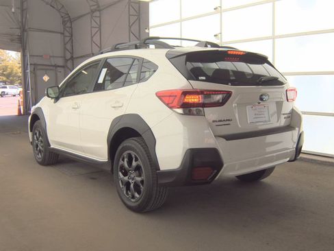 Used 2022 Subaru Crosstrek 2.5i Sport w/ Moonroof Package AWD/4WD image 6