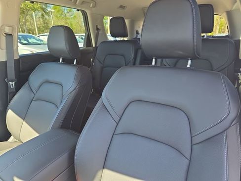 New 2026 Nissan Pathfinder SL w/ SL Premium Package image 21