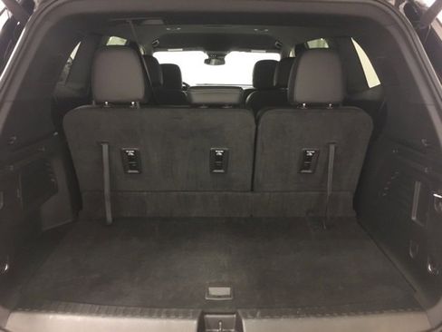 Used 2025 Buick Enclave Sport Touring image 14