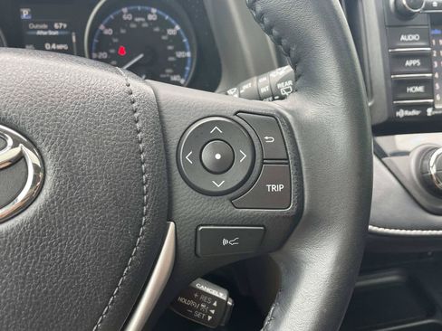 Used 2018 Toyota RAV4 XLE w/ Plus Extra Value Package AWD/4WD image 25