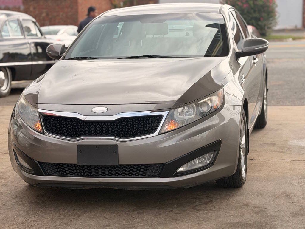 Used 2013 Kia Optima LX FWD image 4