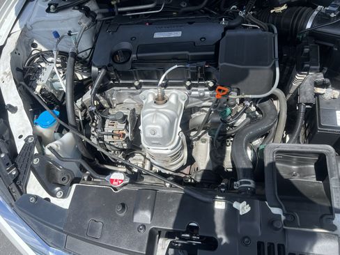 Used 2016 Honda Accord Sport image 14