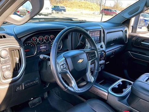 Used 2022 Chevrolet Silverado 3500 LTZ image 18